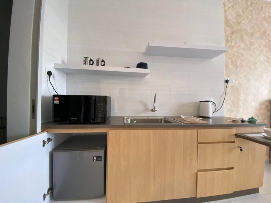 Pangsapuri Cozy Sky Trees With Balcony, Smart Tv , Aeon & Pool